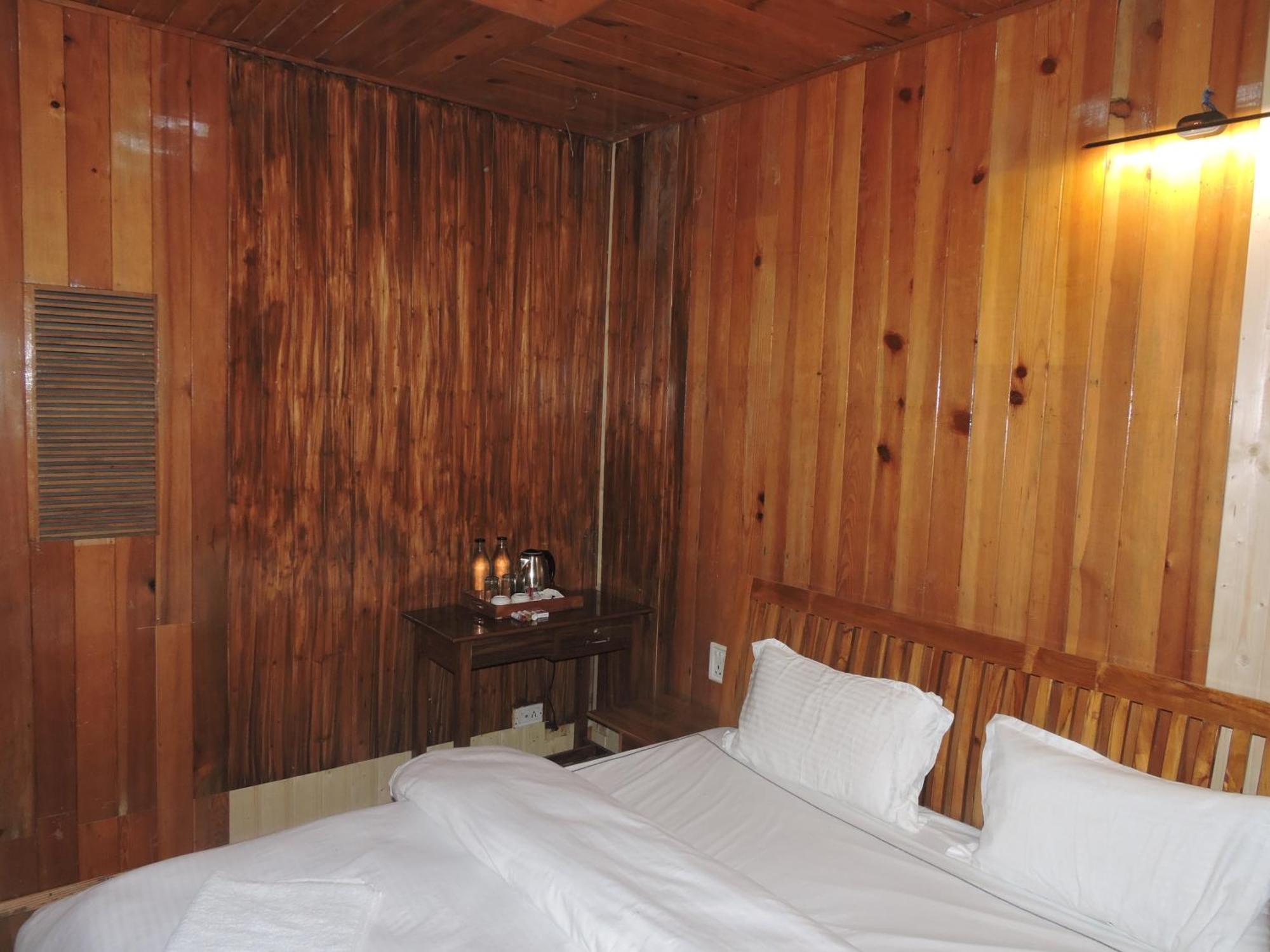 The Manora Woods - Private Hill Top, Gethiya, Nainital Room photo