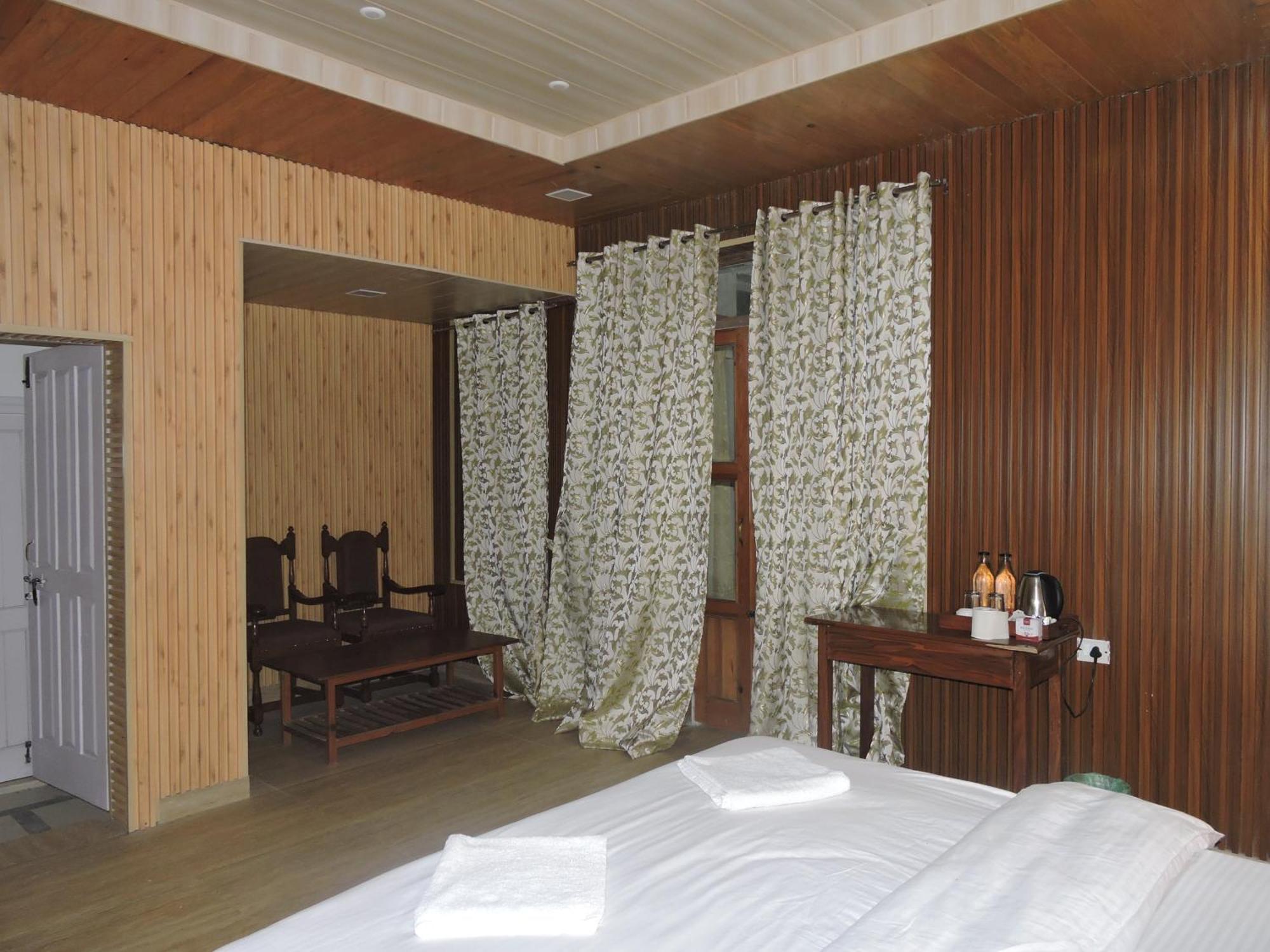 The Manora Woods - Private Hill Top, Gethiya, Nainital Room photo